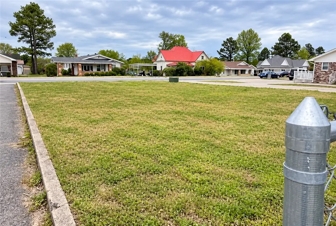 312 S Rogers Street, Clarksville, AR 72830 - #1