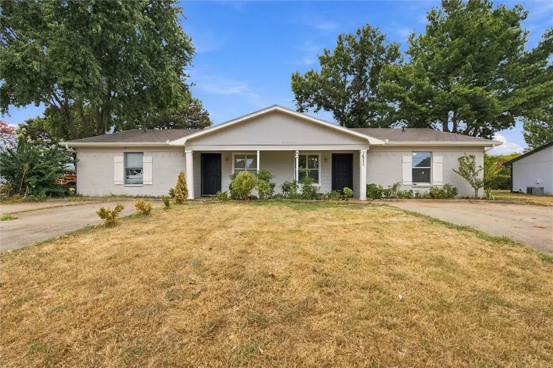 1209 Carlsbad Trace #1209 & 1211, Fayetteville, AR 72704 - #1