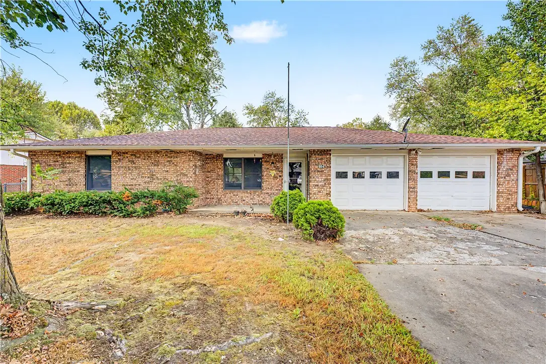 604 N 34th Street, Rogers, AR 72756 - #1