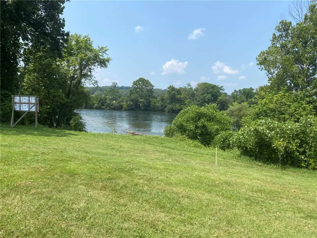 Hurst Way, Cotter, AR 72626 - #1