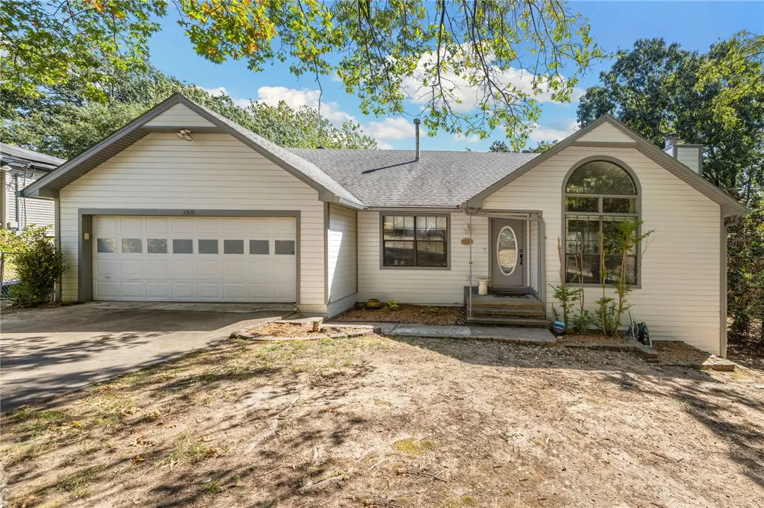 2320 N Briarwood Lane, Fayetteville, AR 72703 - #1