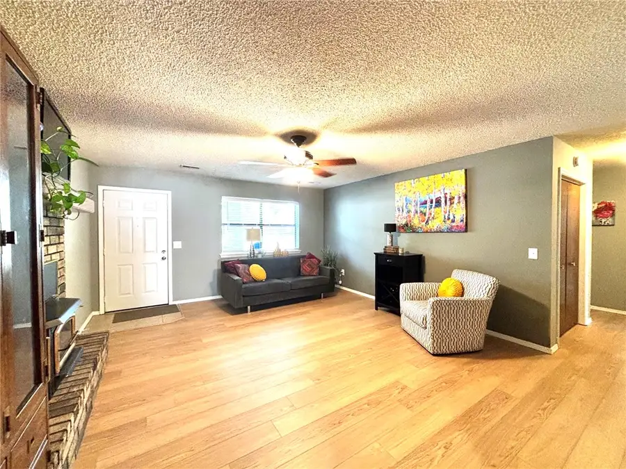 202 Eames Avenue, Springdale, AR 72764 - #2