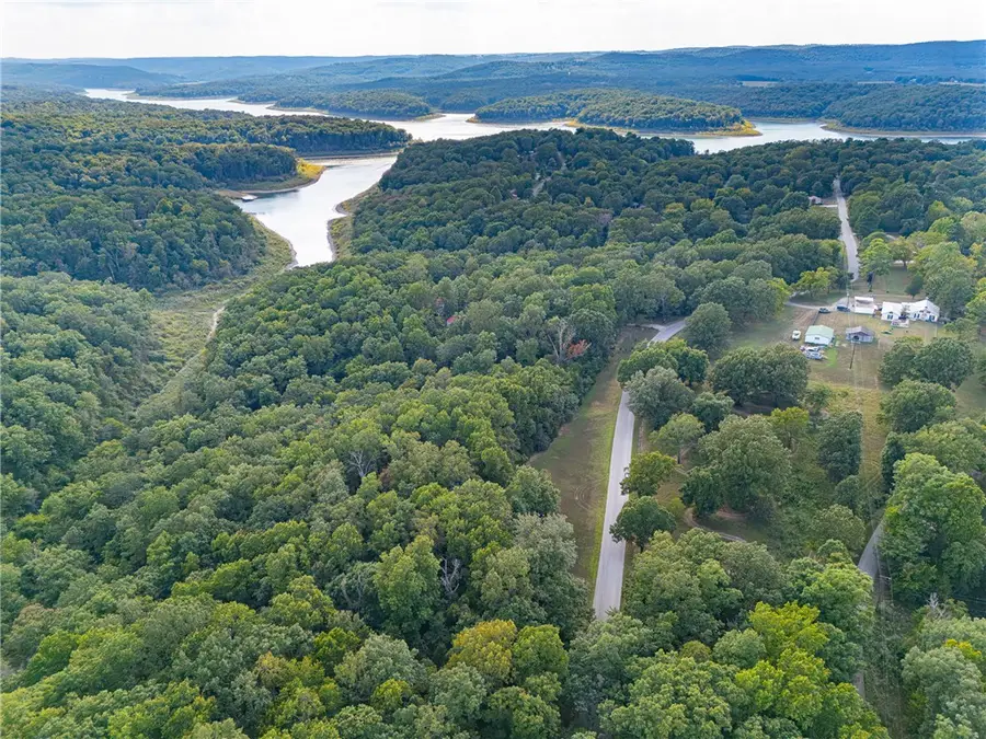 Mcdonald Meadows Parkway, Bull Shoals, AR 72619 - #3