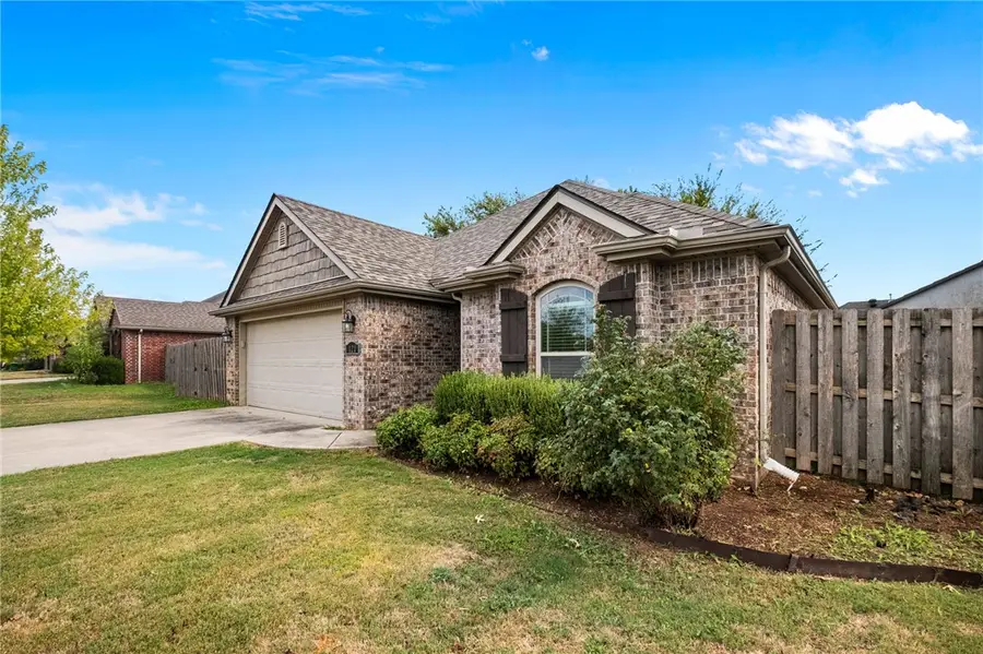 120 Sullivans Wy, Centerton, AR 72719 - #2