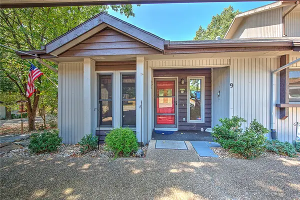 9 Everette Lane, Bella Vista, AR 72714