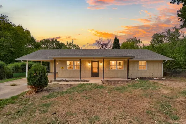 559 Venters Drive, Cave Springs, AR 72718