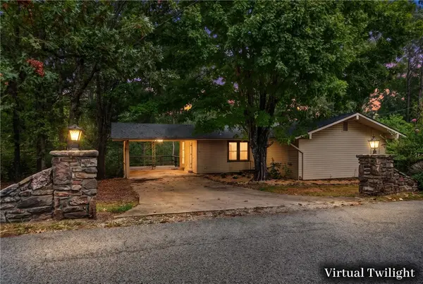 1 Elizabeth Drive, Bella Vista, AR 72715