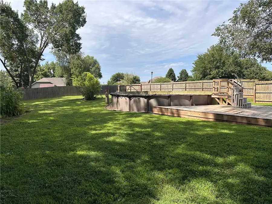 261 Hearthstone Circle, Prairie Grove, AR 72753 - #2