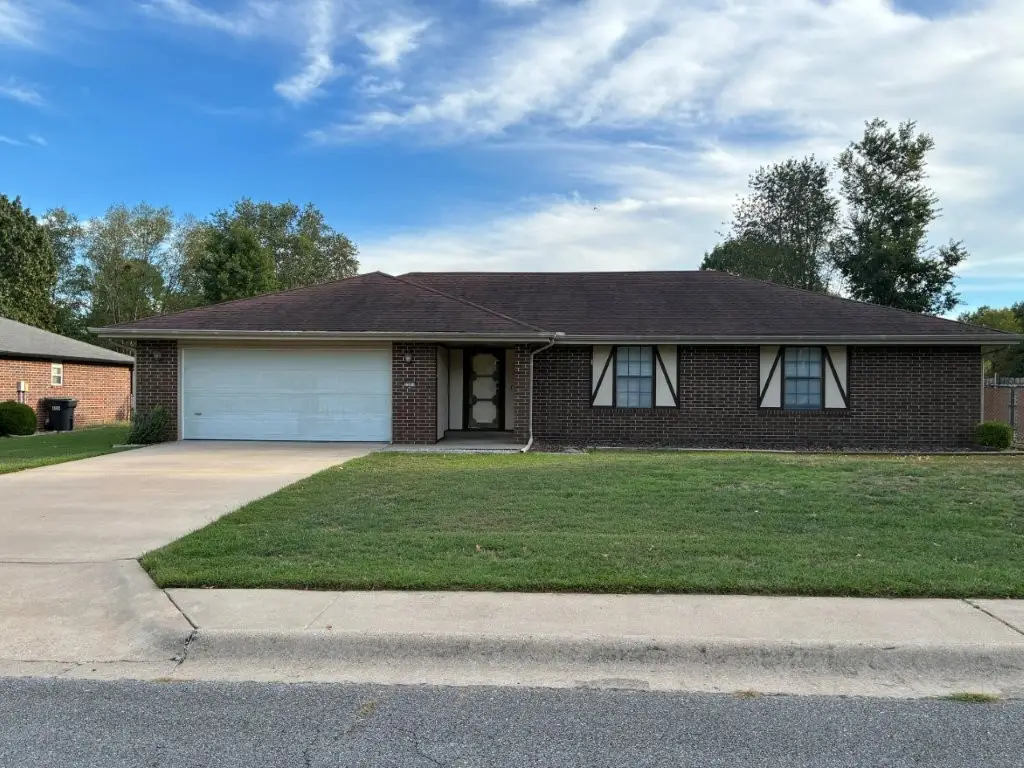 3201 Westmoreland Avenue, Springdale, AR 72762 - #1