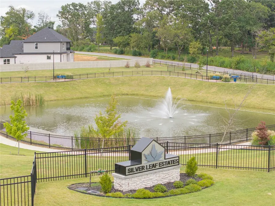 1921 Peacock Road, Centerton, AR 72719 - #2