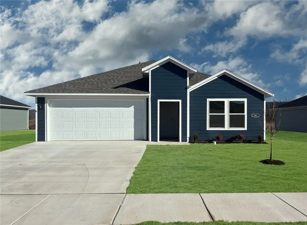 570 Kellyann Street, Prairie Grove, AR 72753 - #1