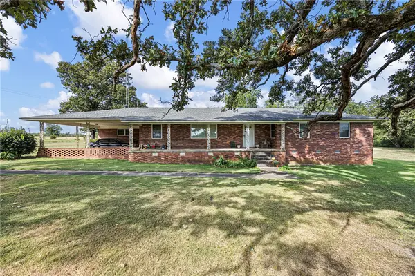10034 Tillman Lane, Dardanelle, AR 72834