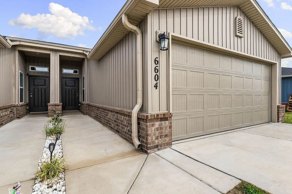 6604 NW Vandergriff Street, Bentonville, AR 72713 - #1