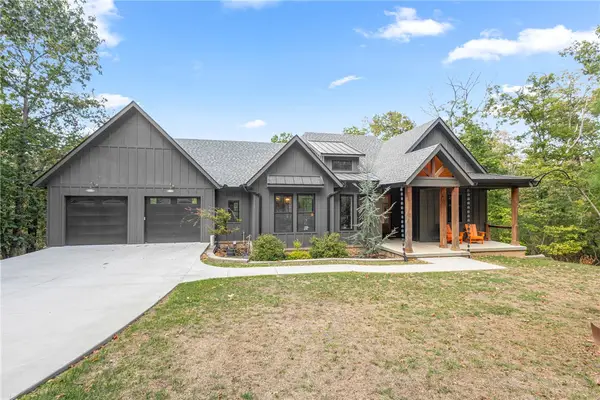 28 Attleborough Lane, Bella Vista, AR 72714