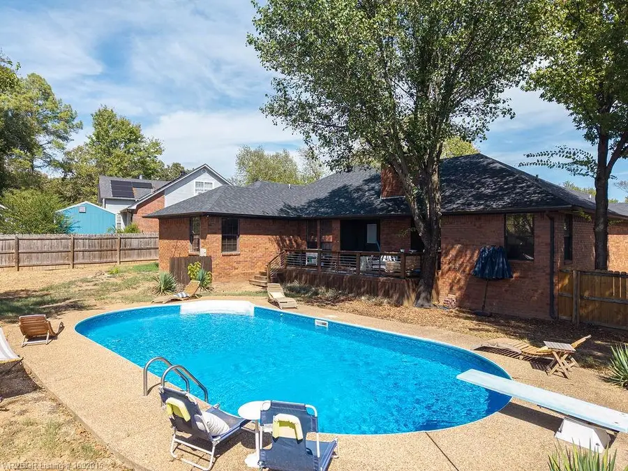 1327 Springdale Drive, Alma, AR 72921 - #2