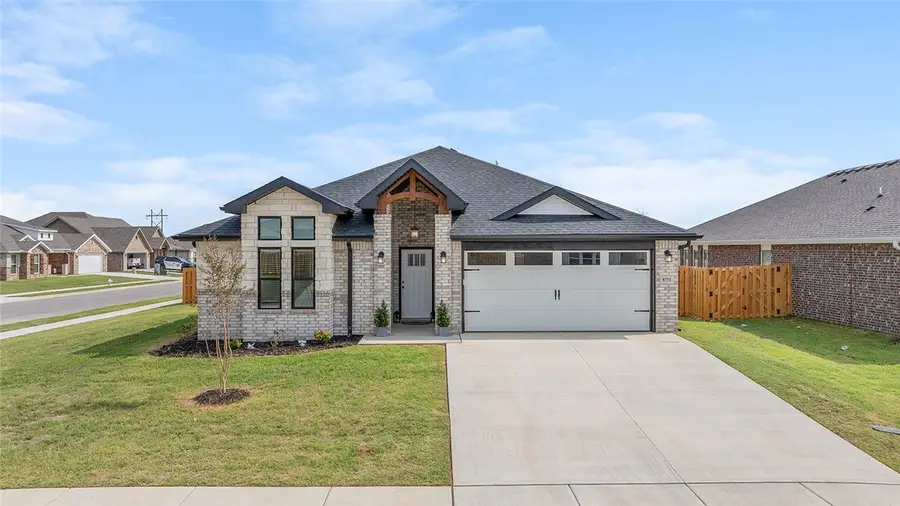 8731 Sunspire Lane, Centerton, AR 72719 - #2