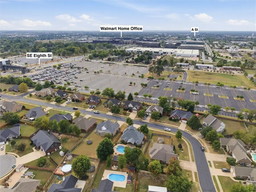 603 SE Jamaica Drive, Bentonville, AR 72712 - #3