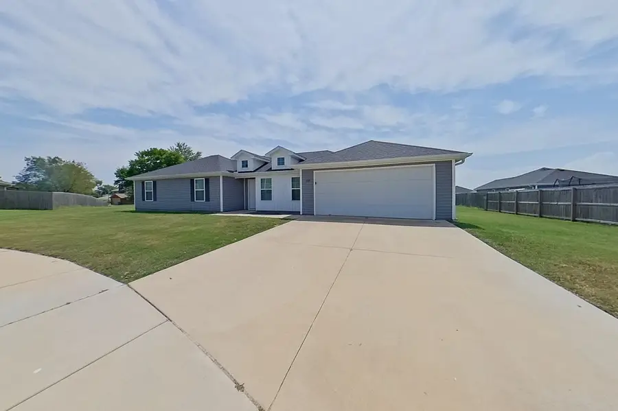 202 Fieldstone Circle, Gravette, AR 72736 - #3