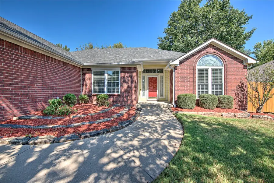 2706 Amberwood Street, Springdale, AR 72762 - #2