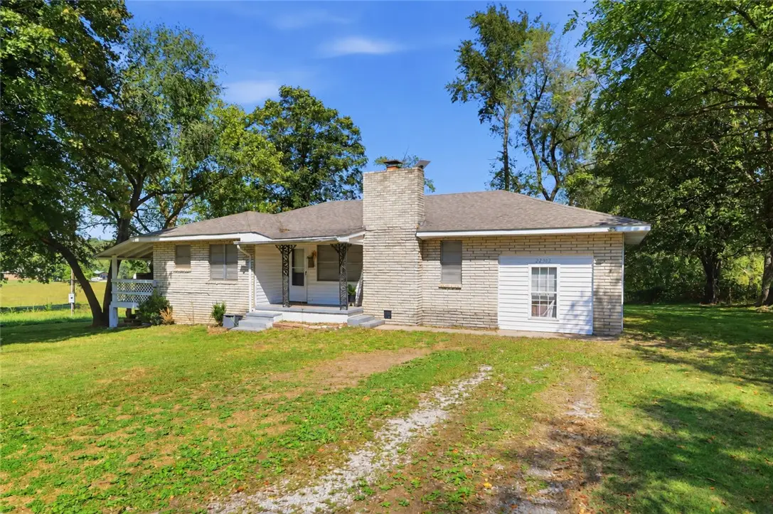 22562 Highway 412, Huntsville, AR 72740 - #1