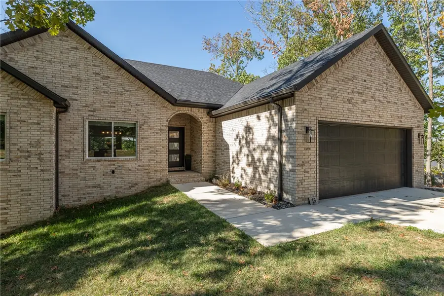 15 Cherhill Drive, Bella Vista, AR 72714 - #2