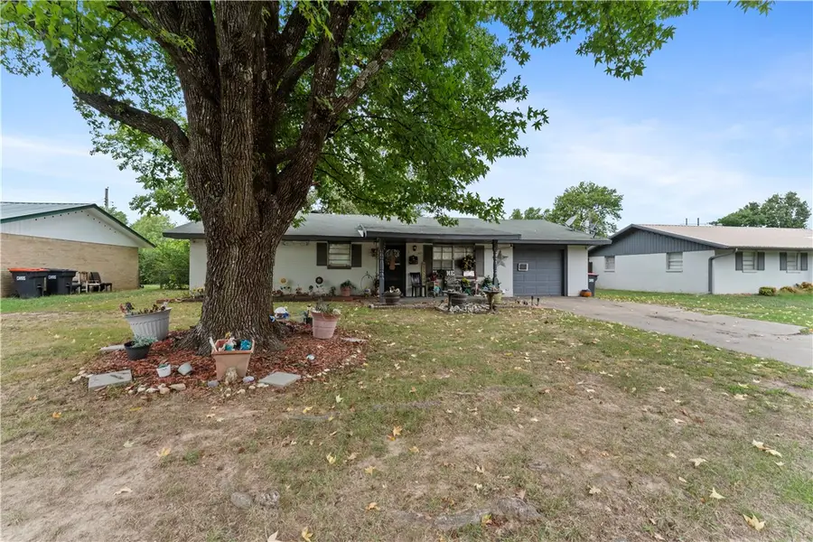 718 Morrison Place, Springdale, AR 72762 - #3