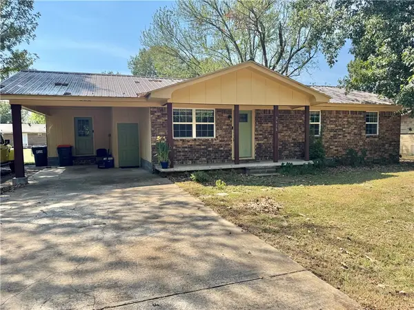 3616 E 4th Street, Russellville, AR 72802