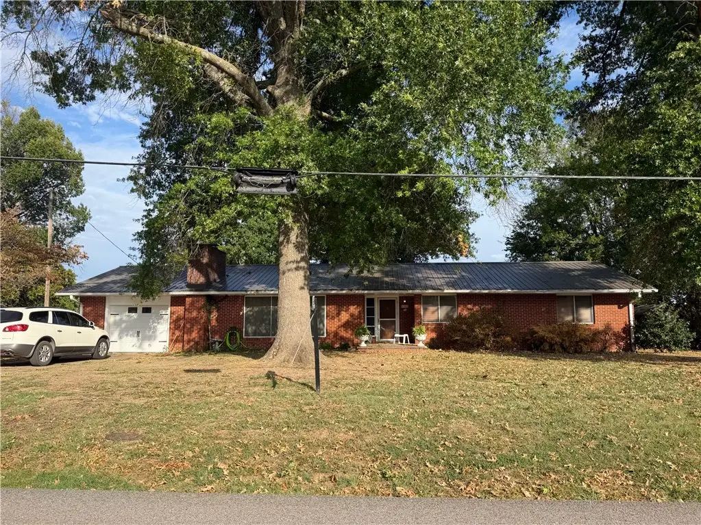 1002 SW 2nd Avenue, Gravette, AR 72736 - #1