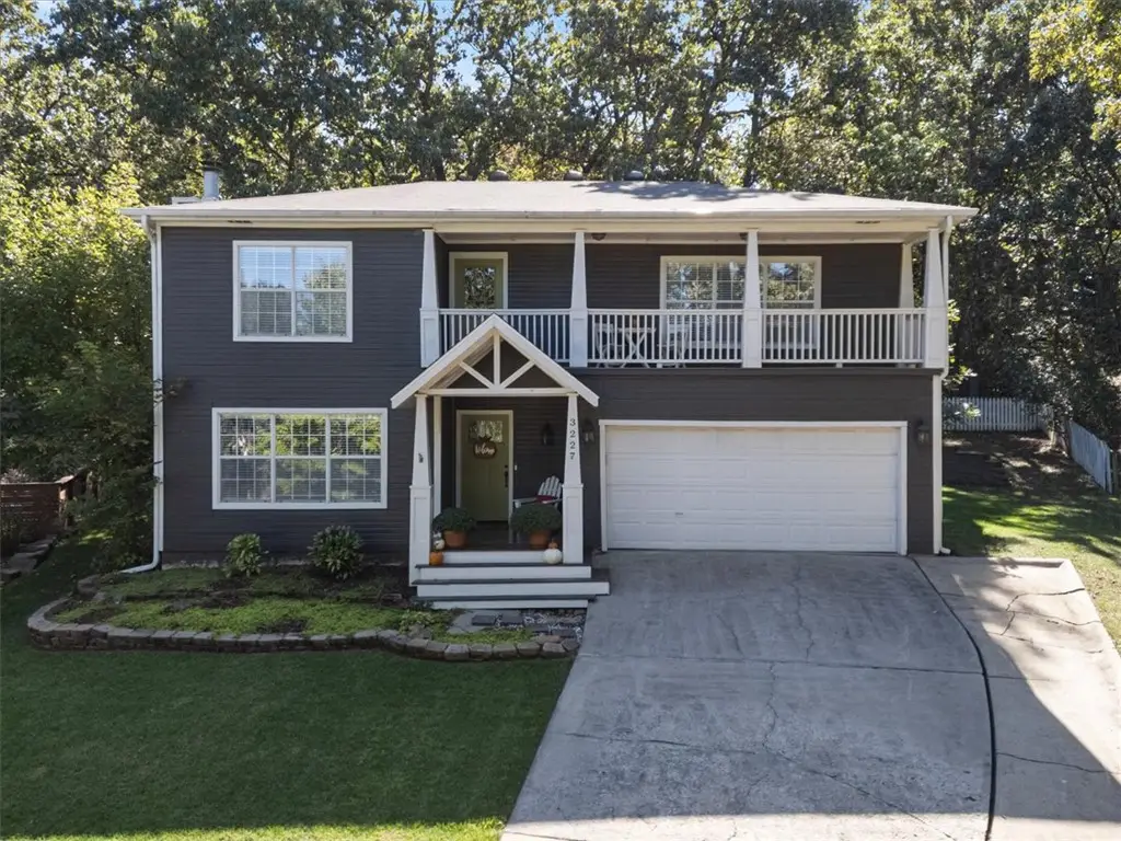 3227 N Kings Cross, Fayetteville, AR 72703 - #1
