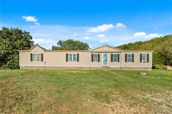 10637 Bobb Kidd Lake Road, Prairie Grove, AR 72753