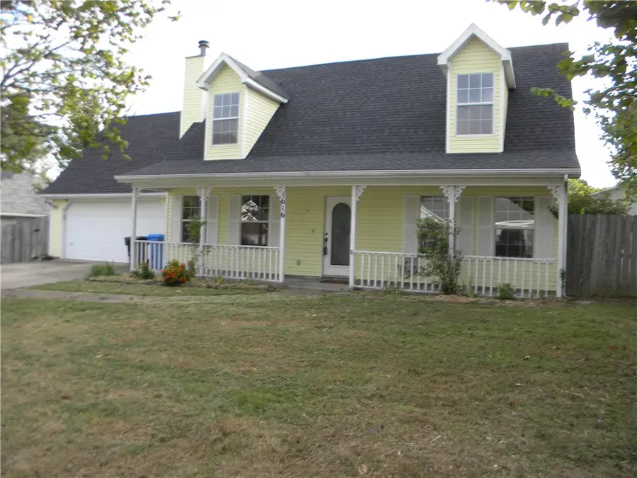 1616 Tallgrass Drive, Fayetteville, AR 72701 - #2