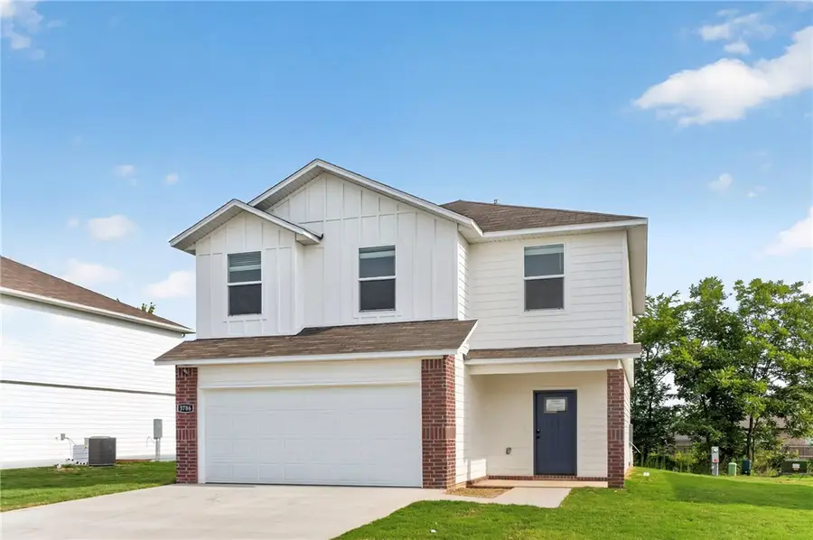 3901 Crescent Springs Avenue, Springdale, AR 72764 - #2