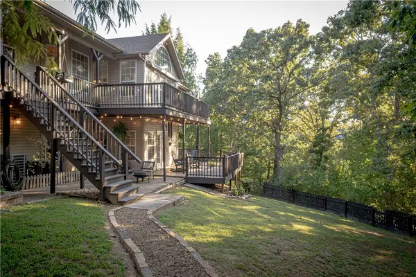 4 Jedburgh Lane, Bella Vista, AR 72715