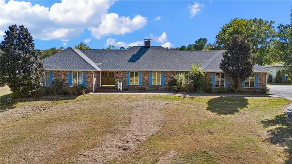 493 E Huckleberry Road, Dover, AR 72837