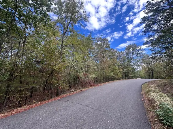 Cuenca Cir, Hot Springs Village, AR 71909