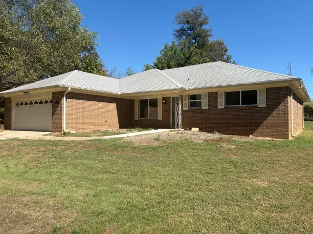 3817 S 32nd Circle, Fort Smith, AR 72903 - #1