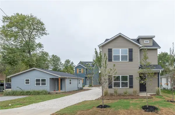 1653, 1659 A, 1659 B Brooks, Fayetteville, AR 72701