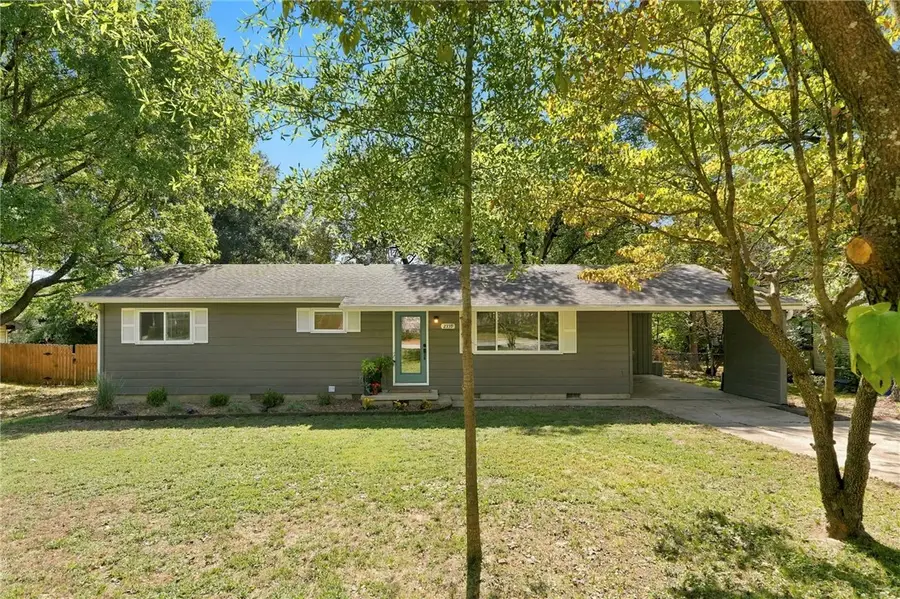 2339 W Holly Street, Fayetteville, AR 72703 - #3