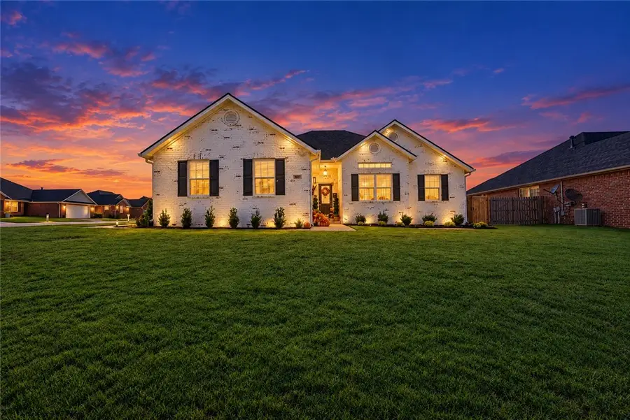 3397 Bluff Creek Loop, Springdale, AR 72764 - #2