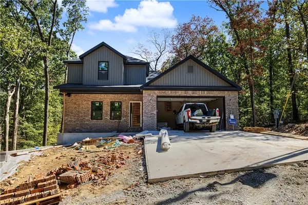 4 Bedlington Lane, Bella Vista, AR 72714