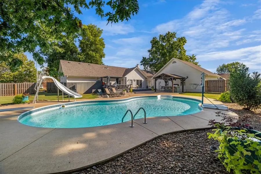 5400 W Dogwood Street, Rogers, AR 72758 - #2