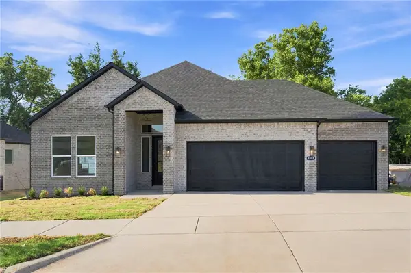4752 W Succulent Street, Fayetteville, AR 72704