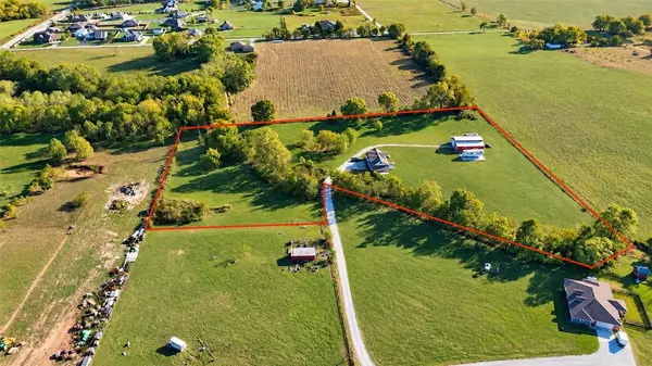 1113 NW Peterson Road, Bentonville, AR 72713