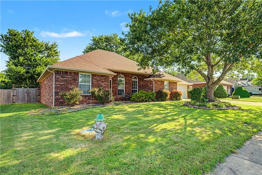 3907 W Easy Street, Rogers, AR 72756 - #2