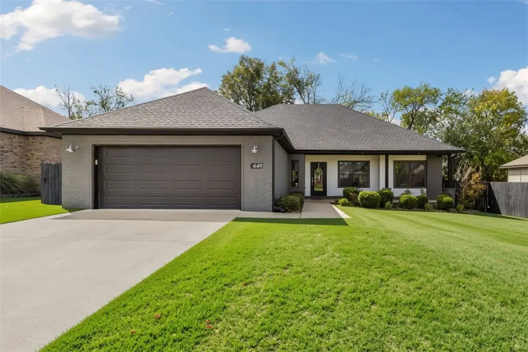 449 N Tacoma Street, Farmington, AR 72730 - #1