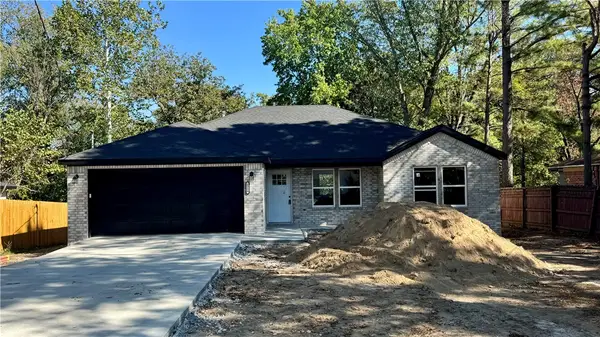 1300 Coler Drive, Pea Ridge, AR 72751