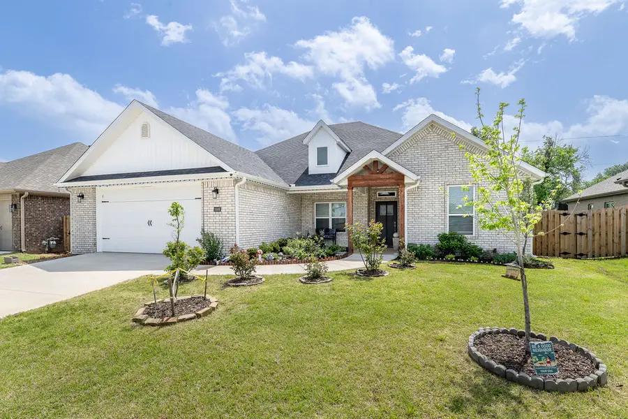 1401 Sessile Oak Way, Bentonville, AR 72713 - #3