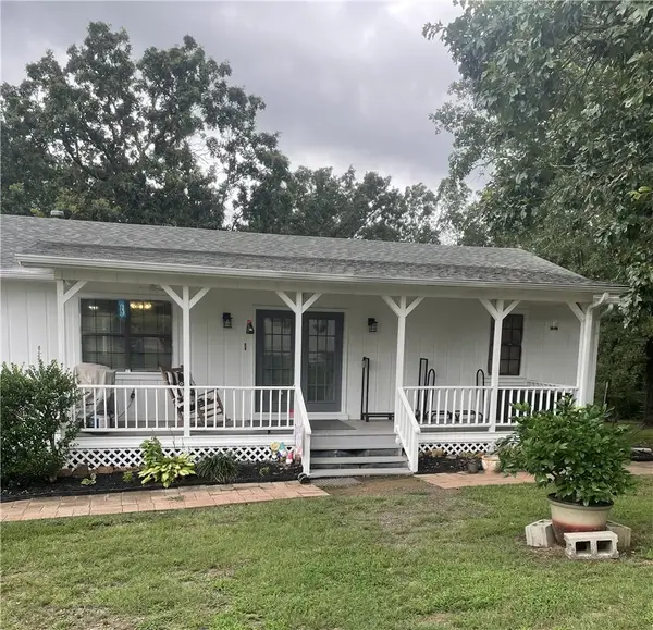 565 County Road 1750, London, AR 72847