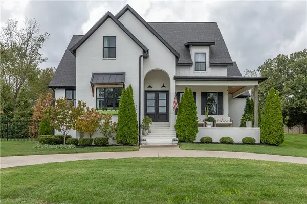 5833 Kentucky Court, Fayetteville, AR 72703