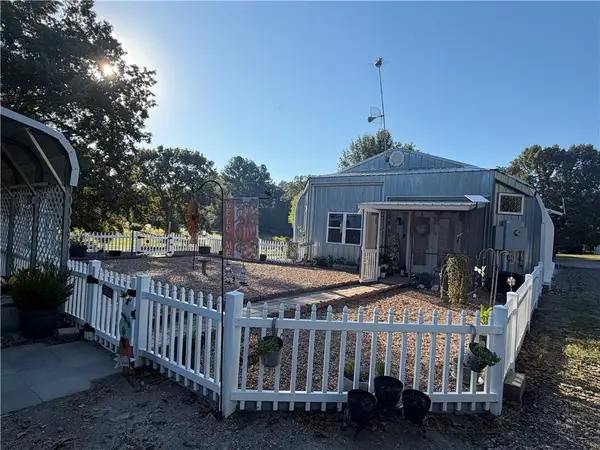 1285 Cr 2241, Hartman, AR 72840